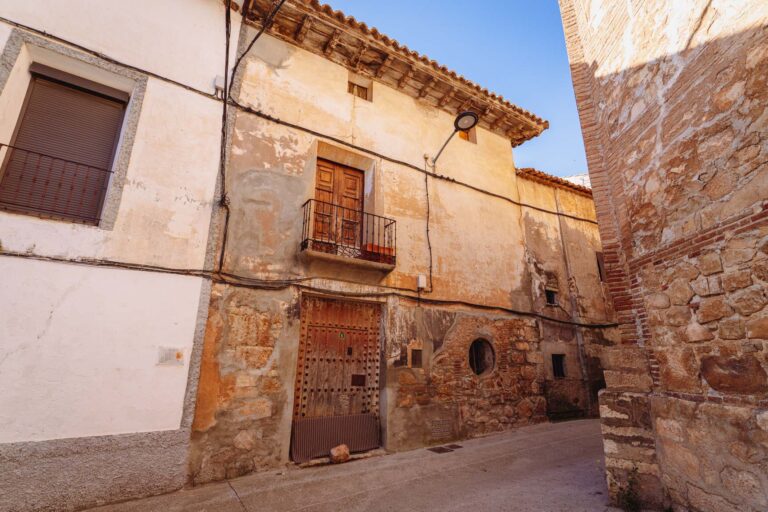 Casa del General Forníes