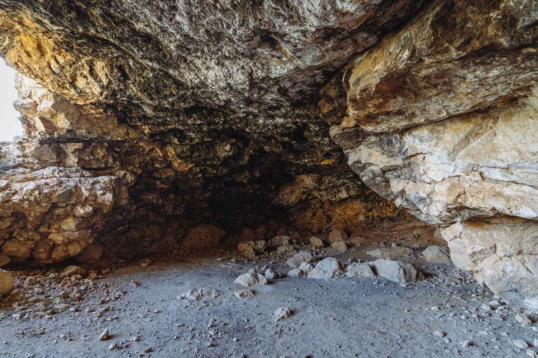 La cueva de los Esquiladores